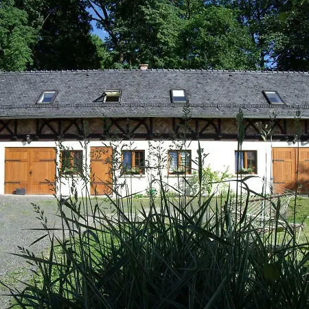 Dom Goscinny Leniuchy Lesna Exterior photo